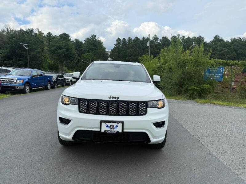 jeep grand cherokee 2018 1C4RJFAG4JC217277 image jeep grand cherokee 2018 1C4RJFAG4JC217277 image